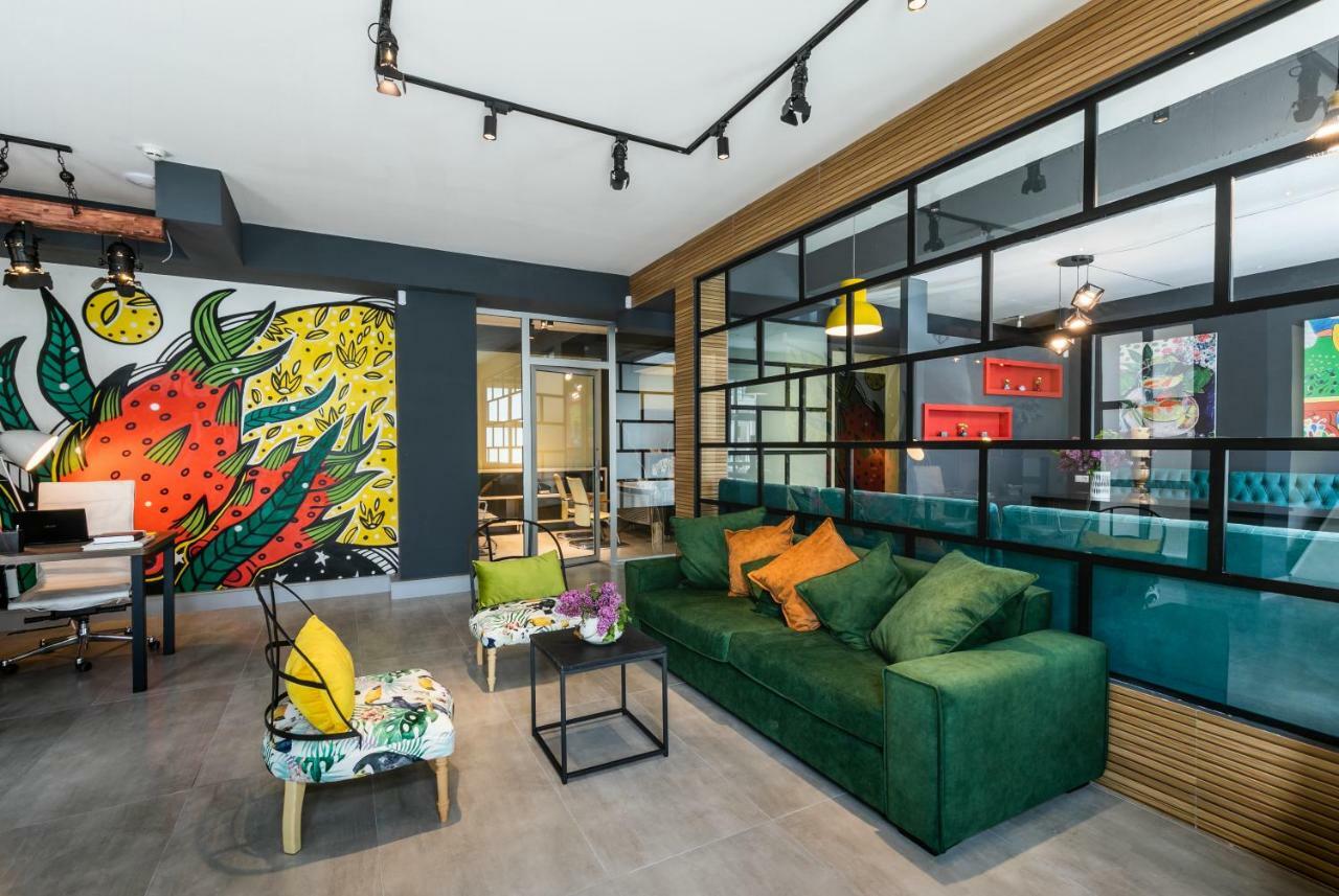טביליסי Boutique Hotel Mojo מראה חיצוני תמונה